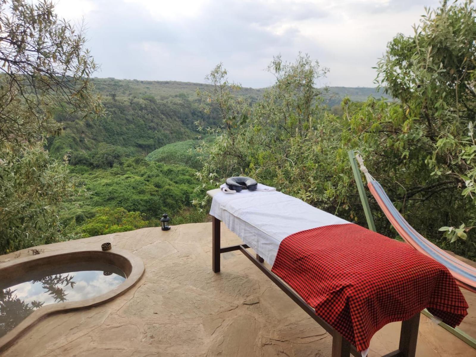 Echoes Of Eden: River Retreat Luxury tent